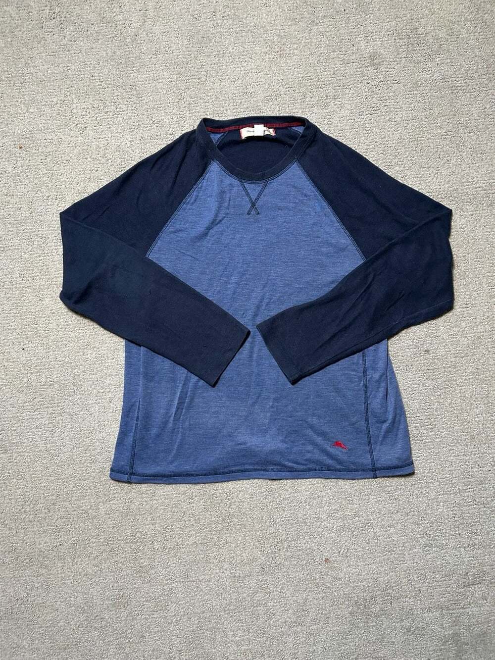 Tommy Bahama Men's Long Sleeve Raglan Crewneck Pullover Sweater
